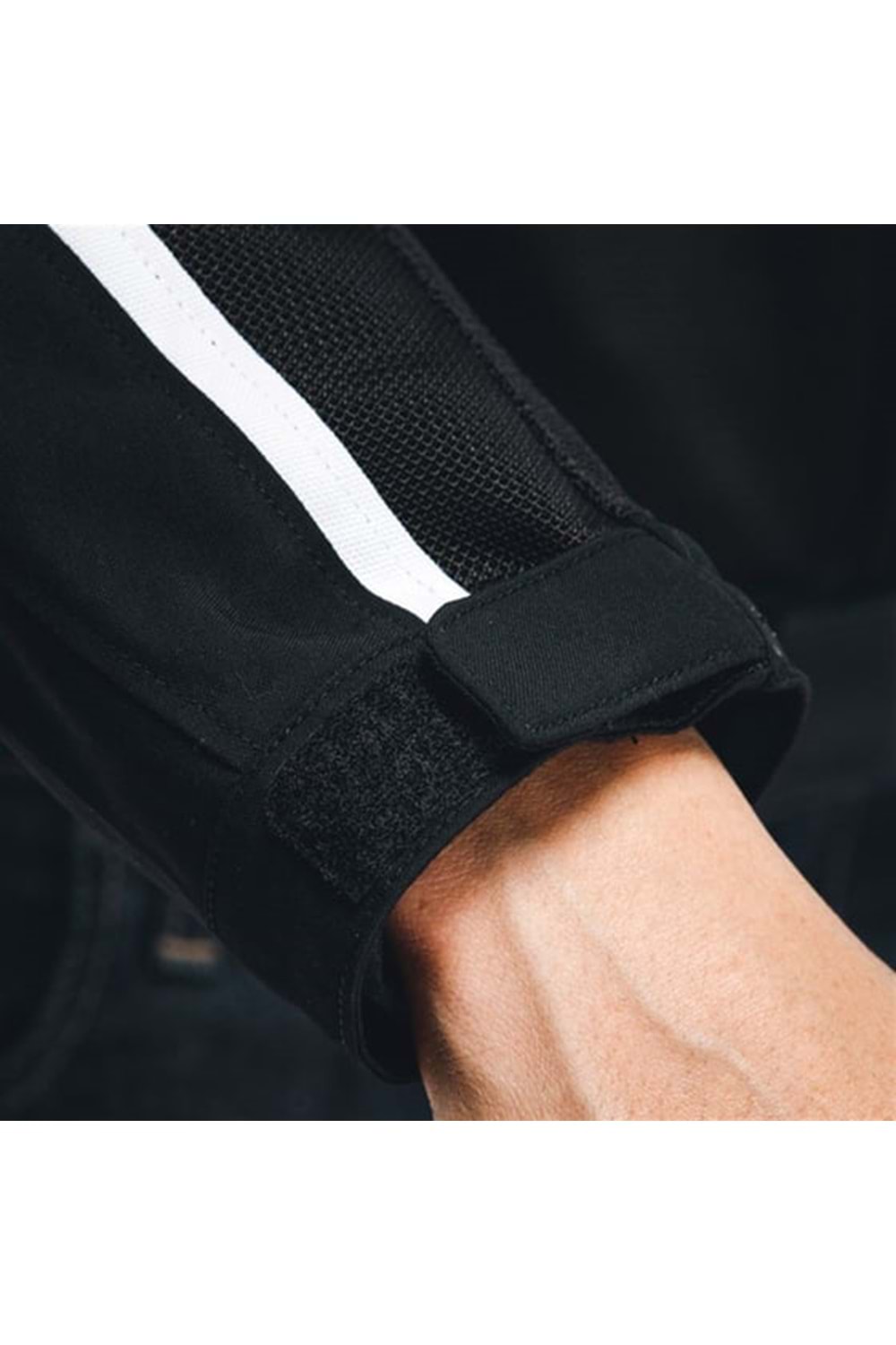 Dainese Hydra Flux 2 Air Black White D-Dry Mont