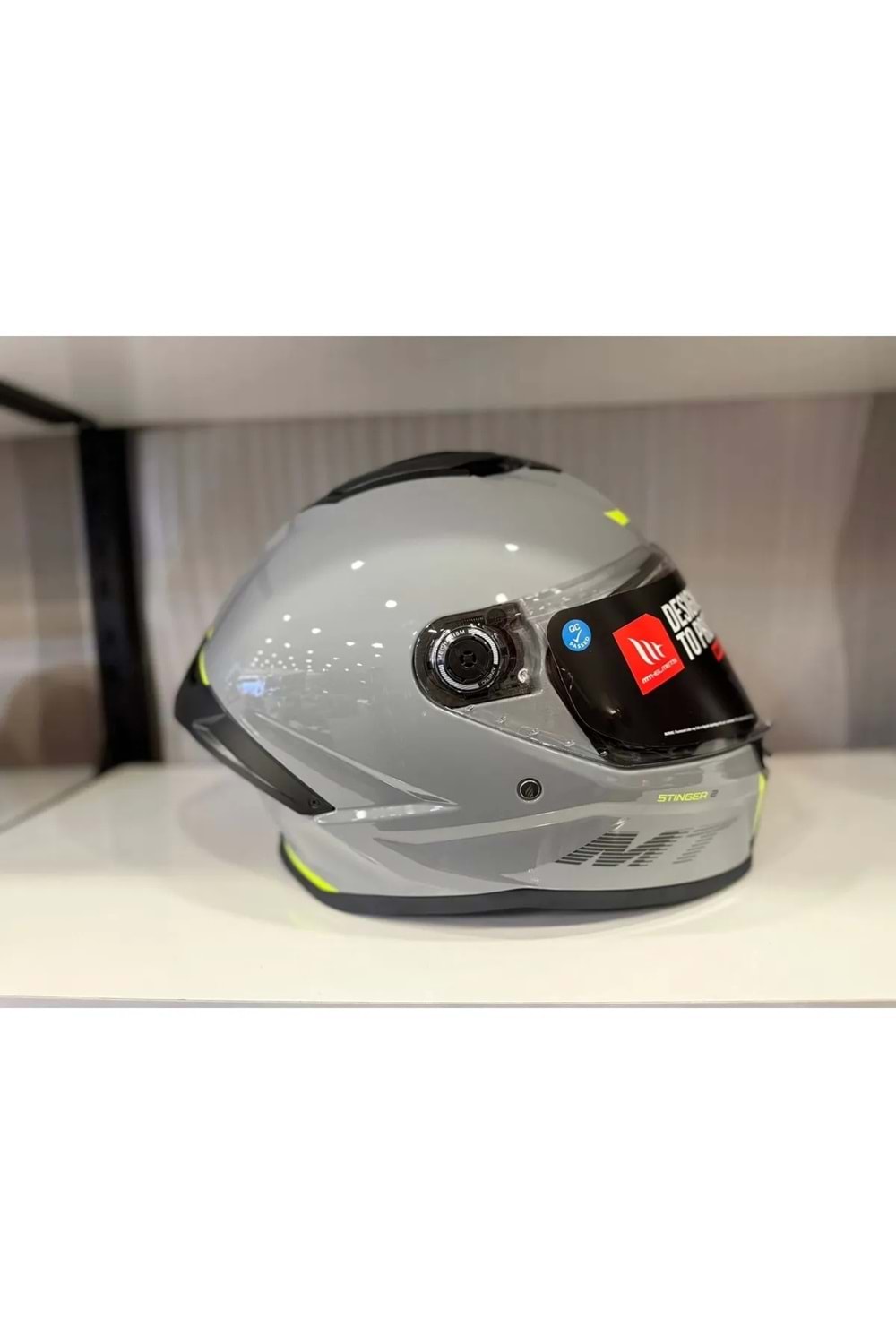 MT Stinger 2 Solid A12 Kapalı Kask