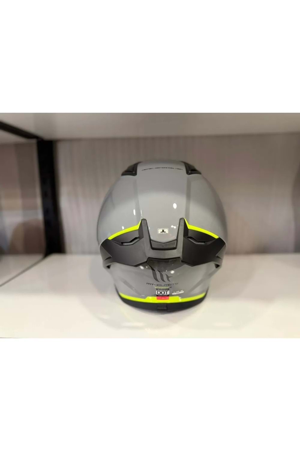 MT Stinger 2 Solid A12 Kapalı Kask