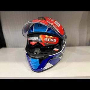 MT Thunder 4 SV Freeway A17 Parlak Kapalı Kask