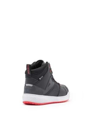 Dainese Suburb Black White Red D-WP Ayakkabı