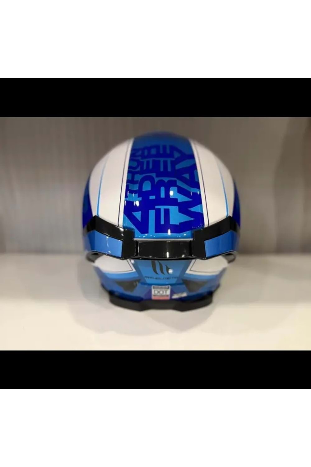 MT Thunder 4 SV Freeway A17 Parlak Kapalı Kask